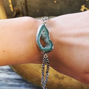 Kinsley Armelle brand new agate bracelet